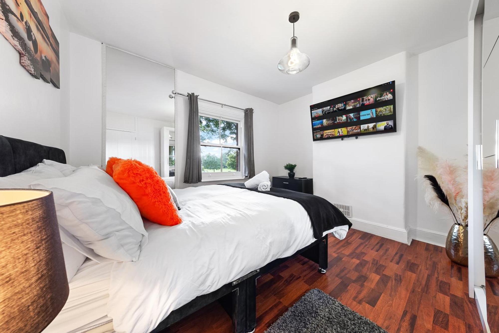 The Hogwarts Retreat - Cinema Room - Special May Offer - 25Th - 31St Watford  Exterior foto